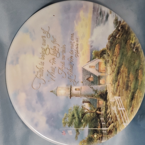 Thomas Kincade collector's plates (2) - Picture 3 of 5